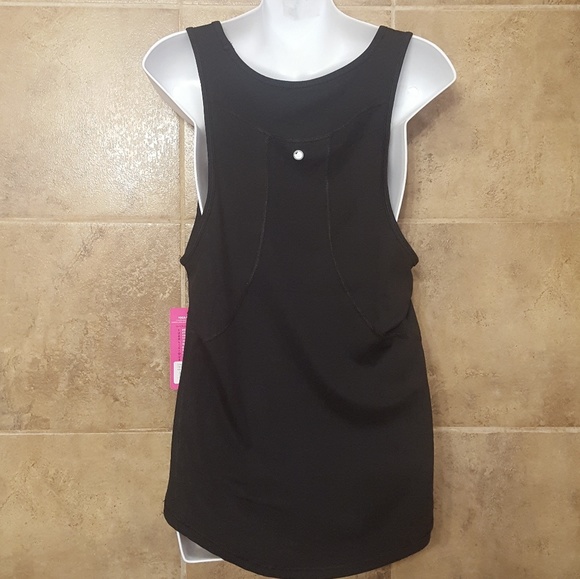 Yogalicious Tank Top NWT Medium - Picture 5 of 7